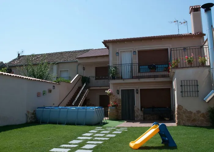 Tradicion Rural Sl Gospodarstwo wiejskie Nieva (Segovia)